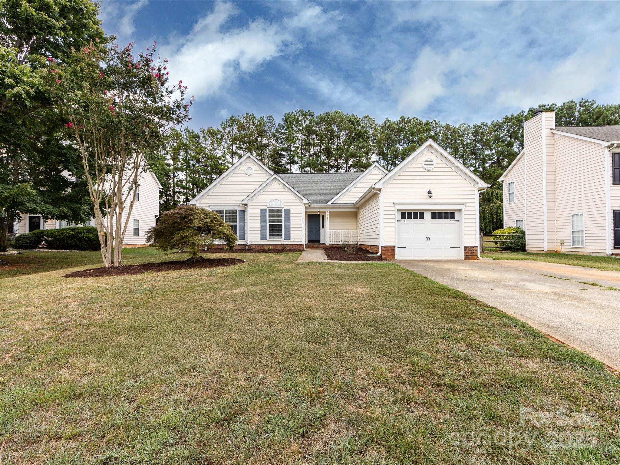 13030 Peacock Lane