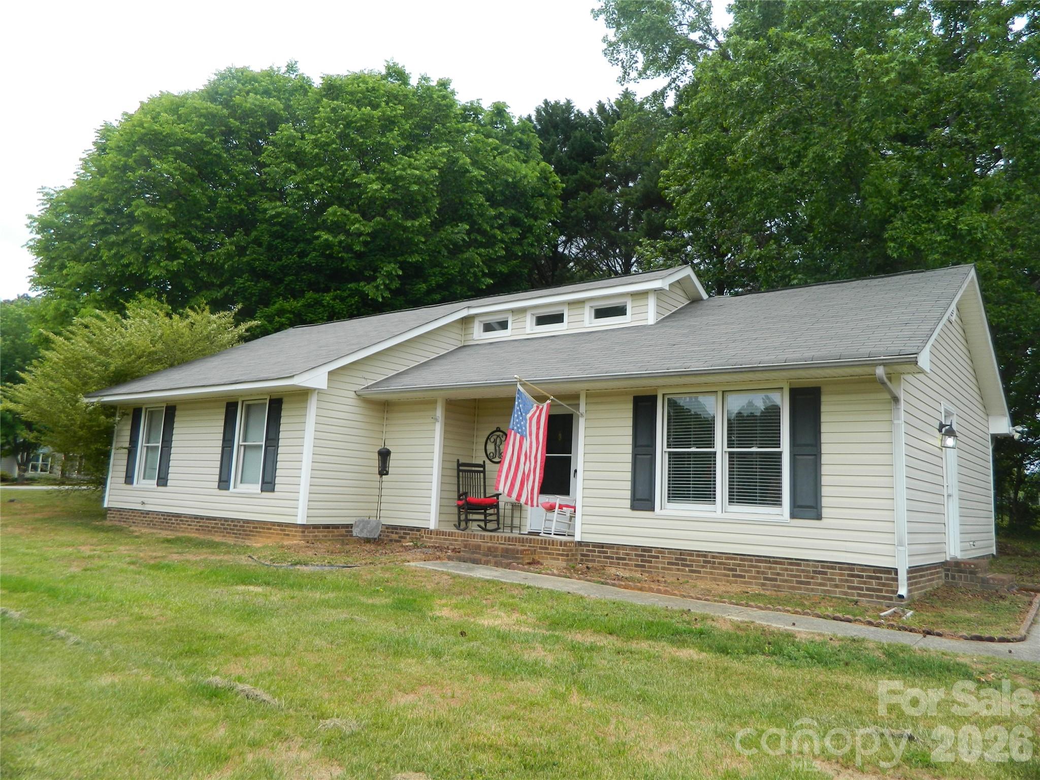 3120 Basilwood Circle