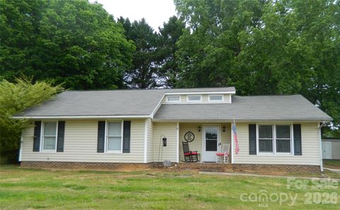 Photo of 3120 Basilwood Circle, Monroe, NC 28110 (MLS # 4376004)