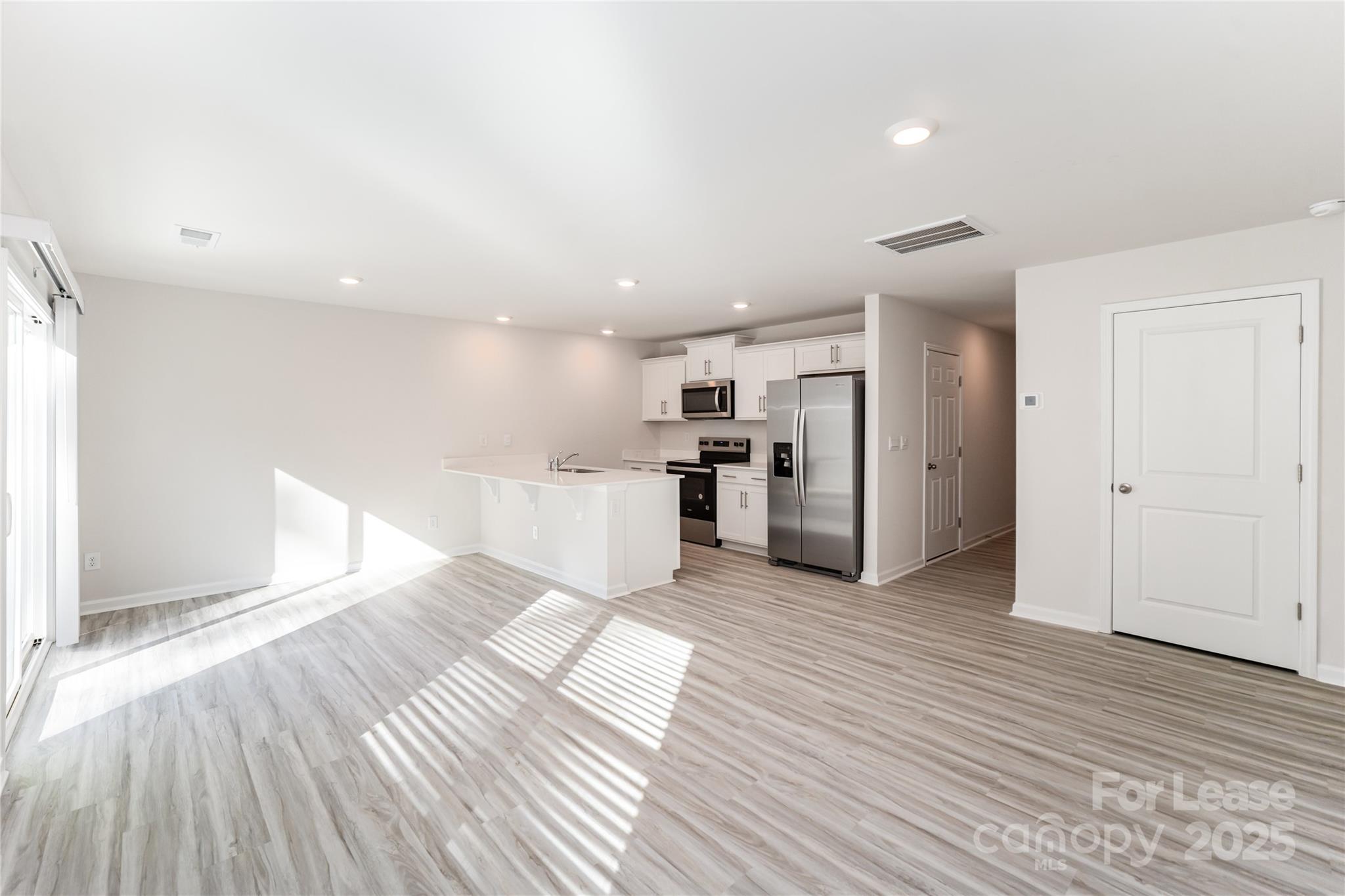 Mallard Creek Towns - Residential Lease