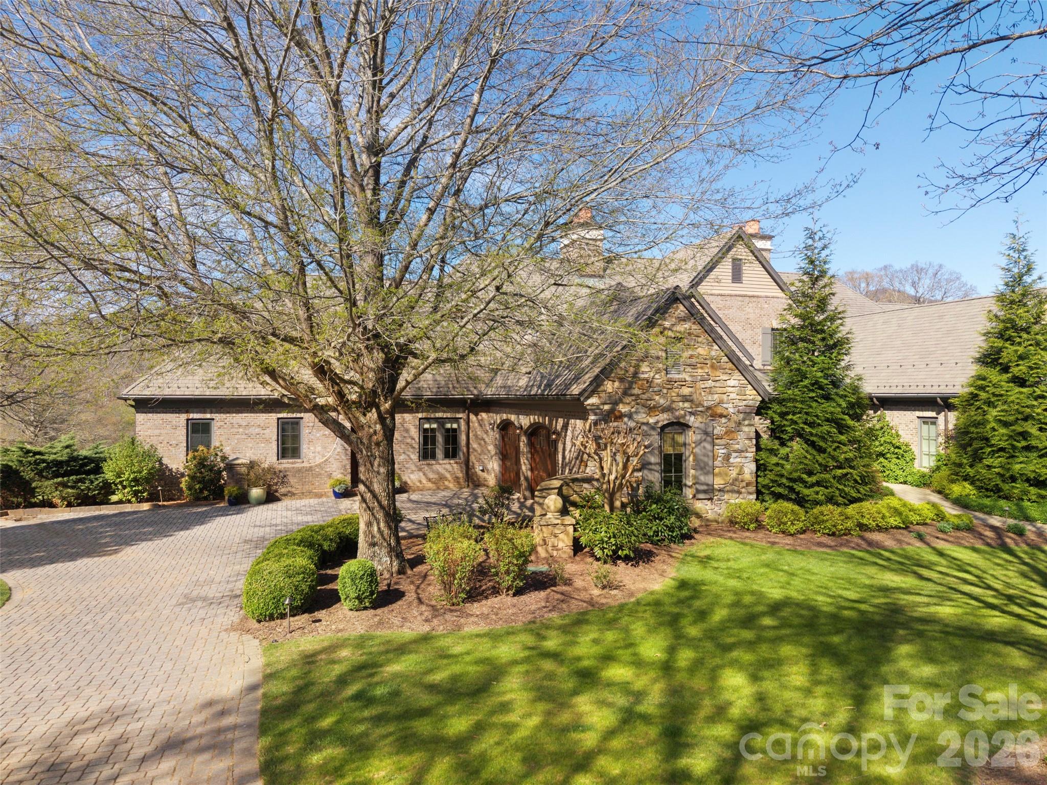 The Cliffs at Walnut Cove - Residential