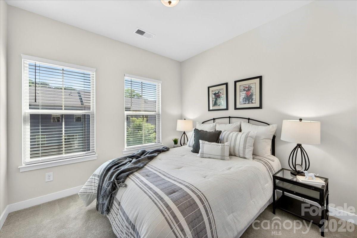 Townes of Oakhurst - Residential