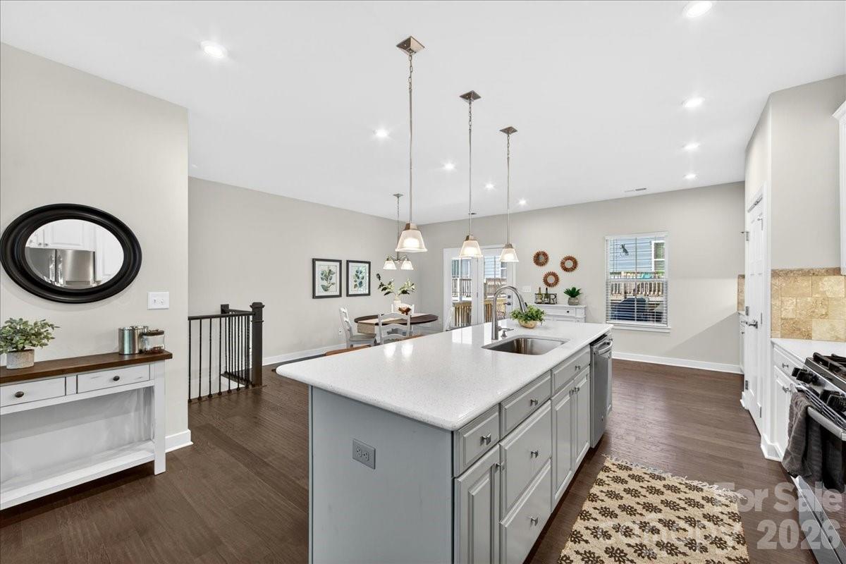 Townes of Oakhurst - Residential
