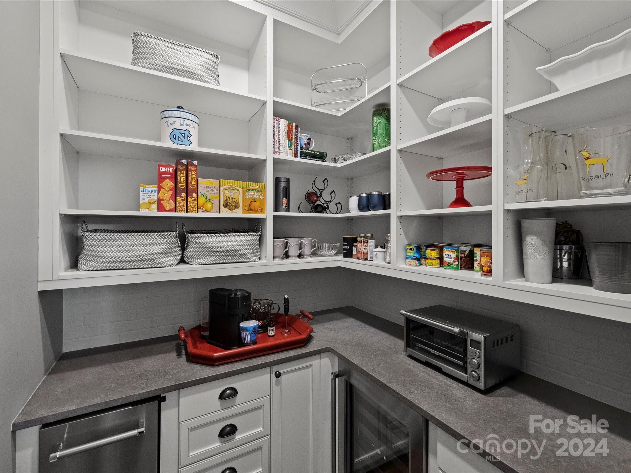 Whitegate - Residential