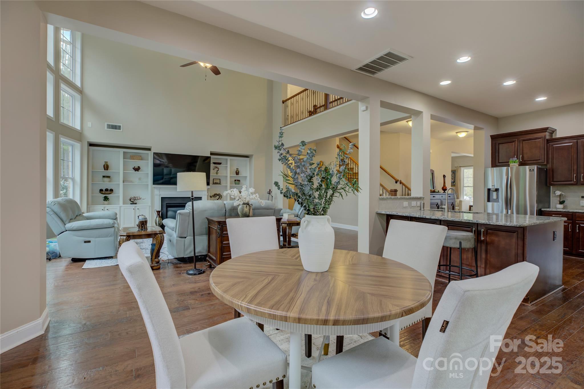 The Palisades - Residential