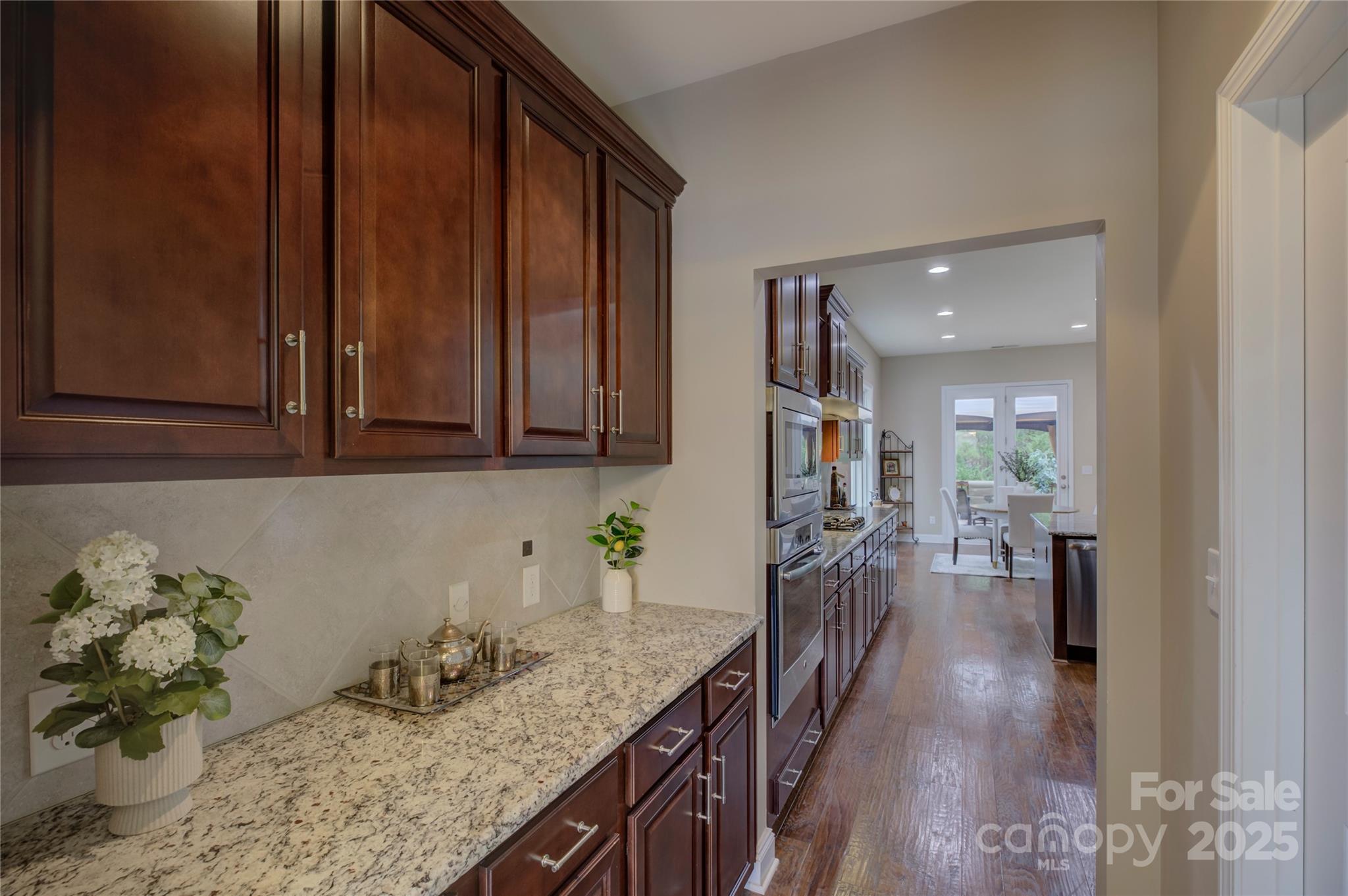 The Palisades - Residential