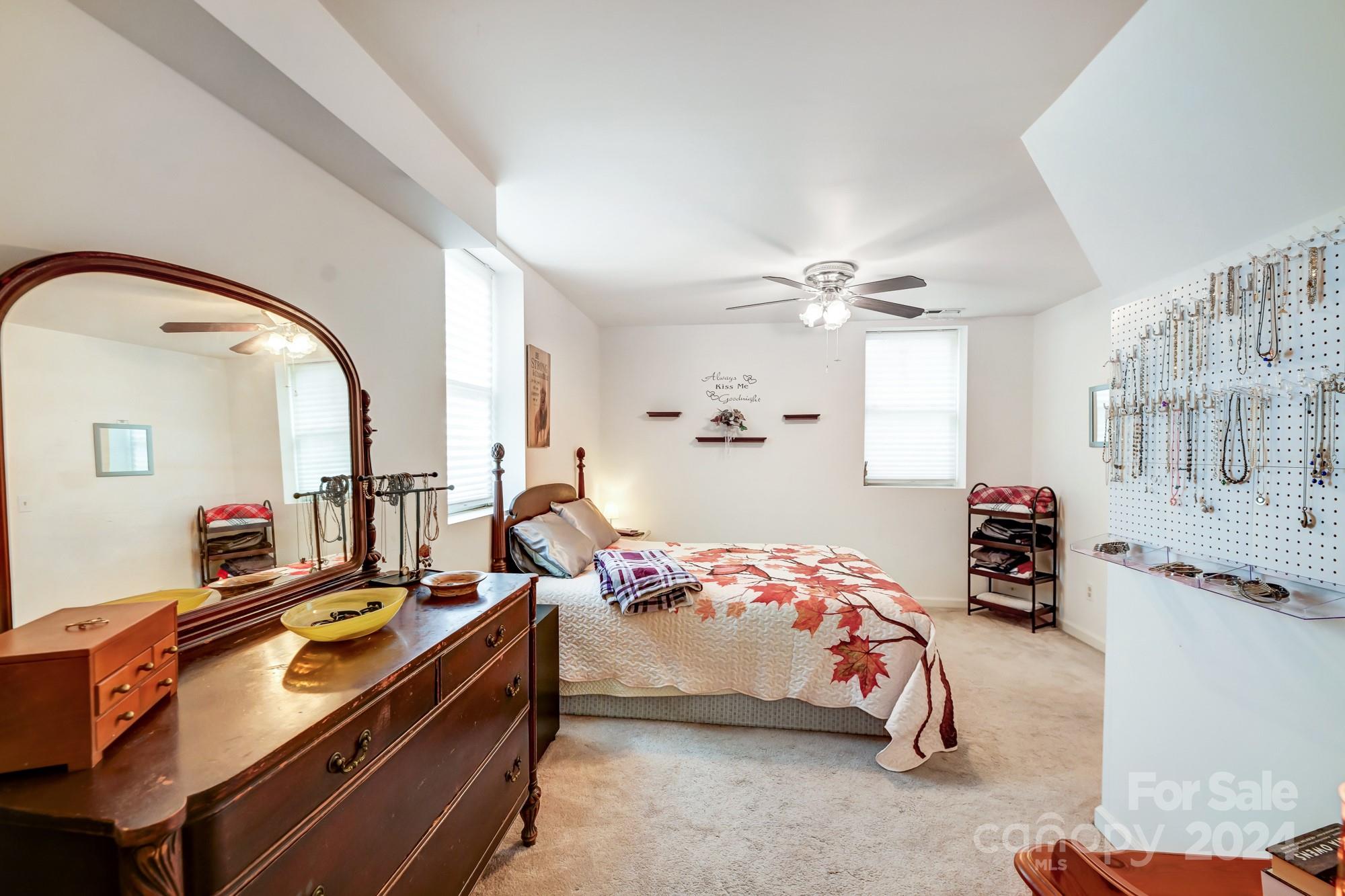 Ridgecrest - Residential