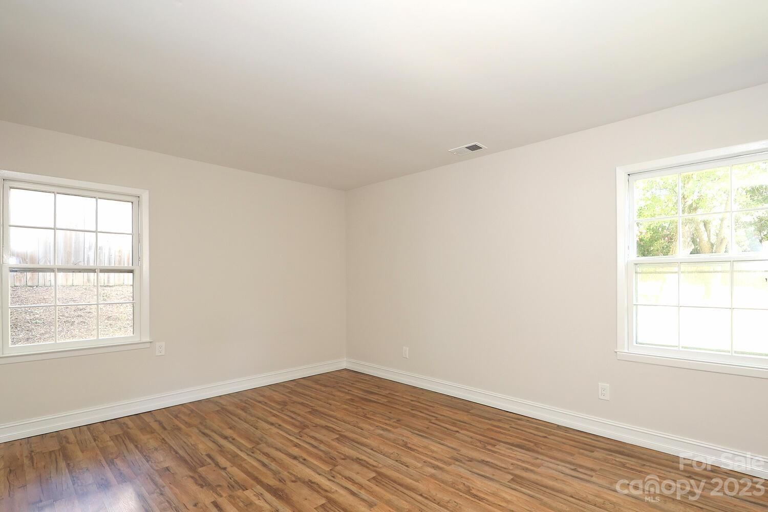 McClintock Woods - Residential