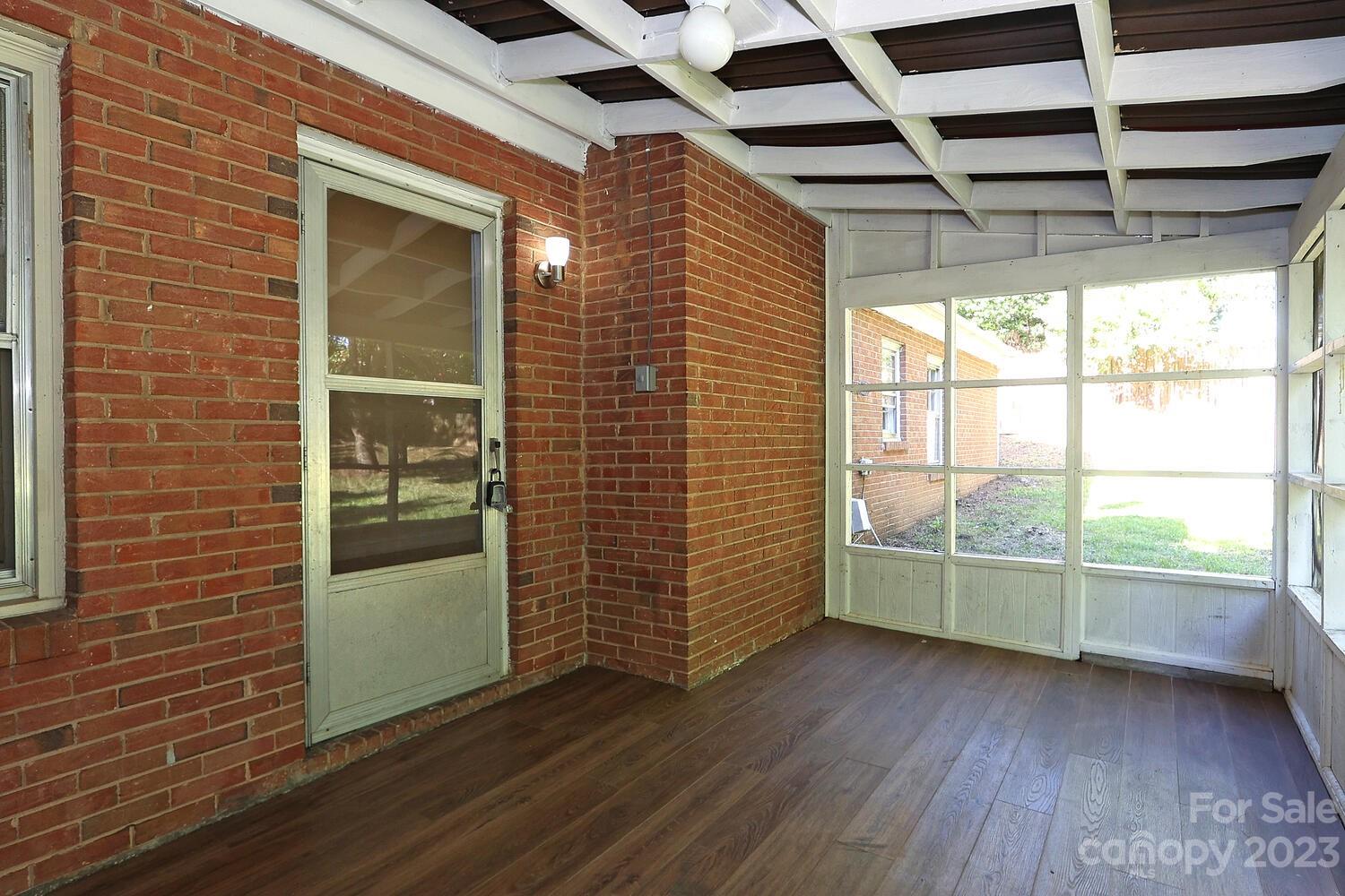 McClintock Woods - Residential