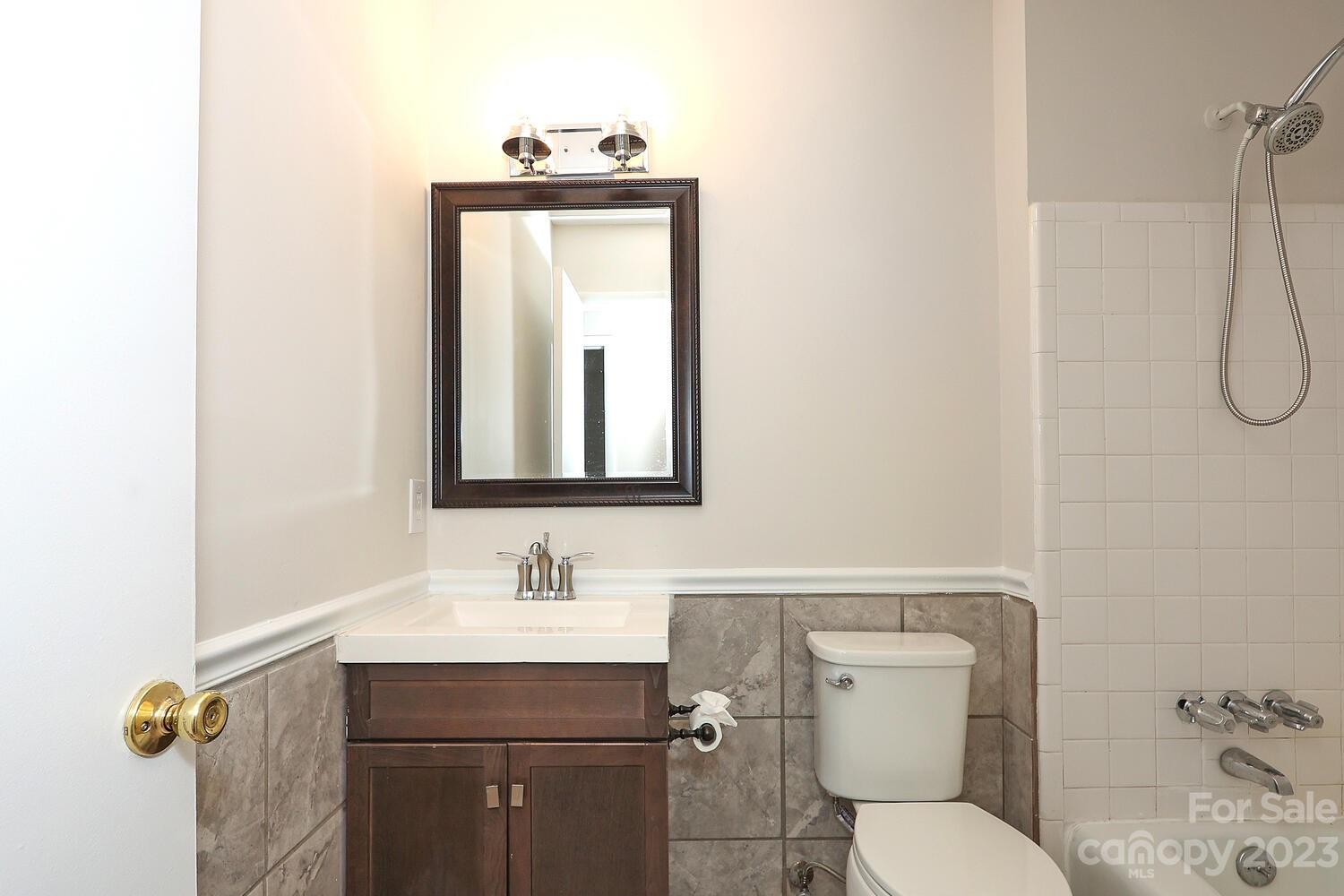 McClintock Woods - Residential