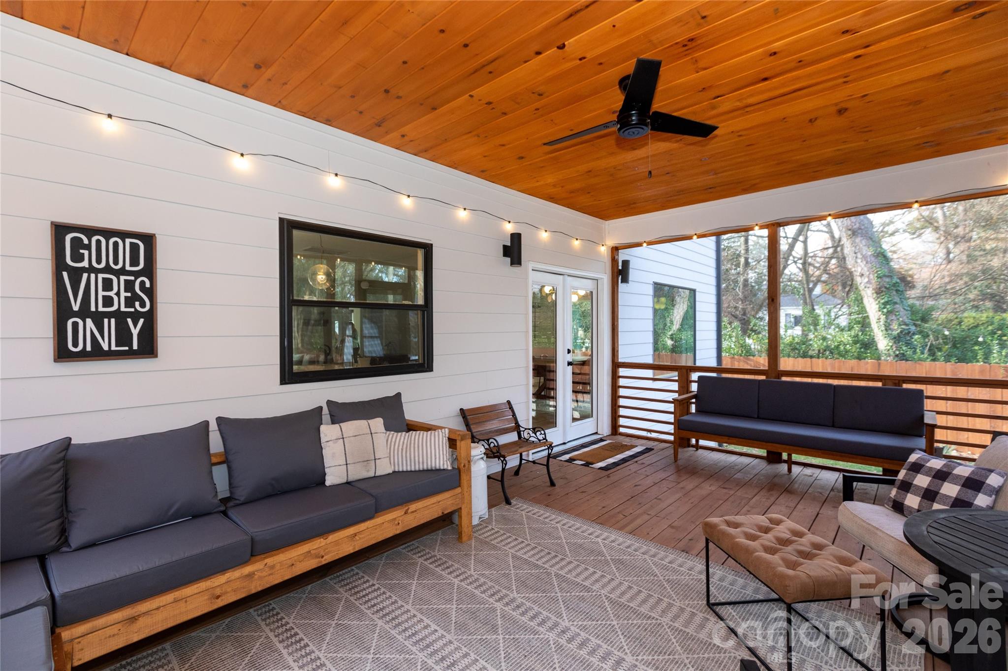 Merry Oaks - Residential