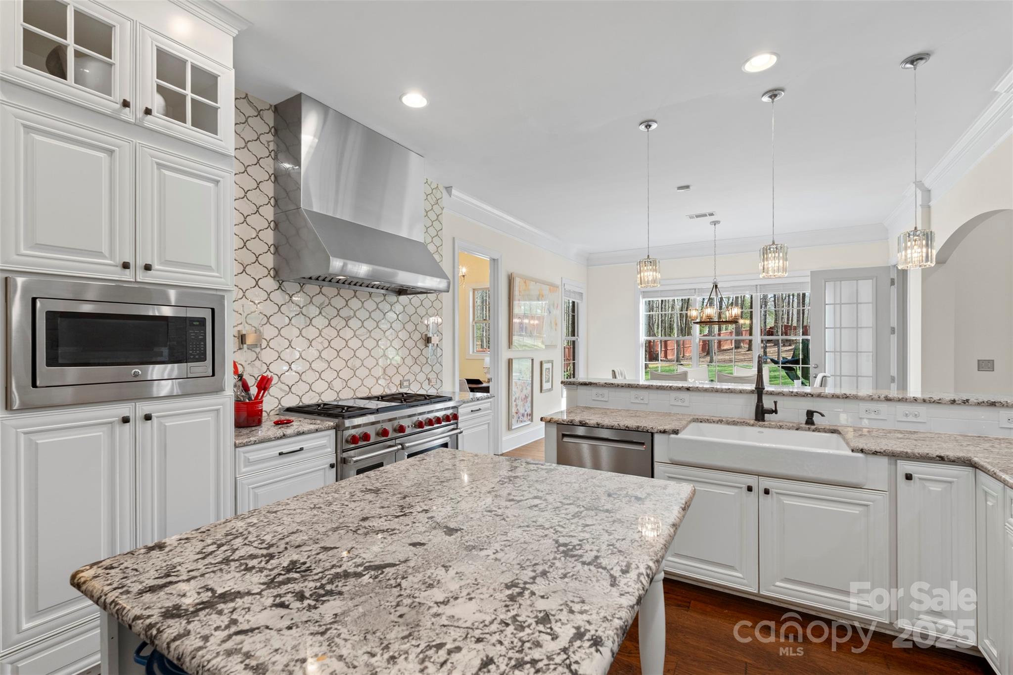 The Coves On River Oaks - Residential