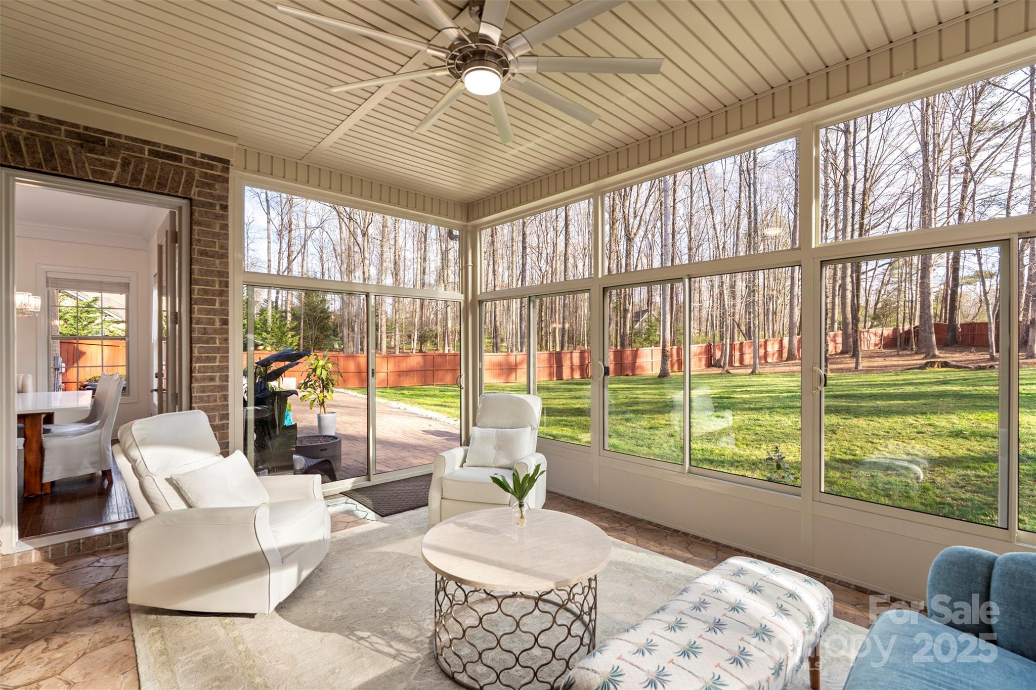 The Coves On River Oaks - Residential