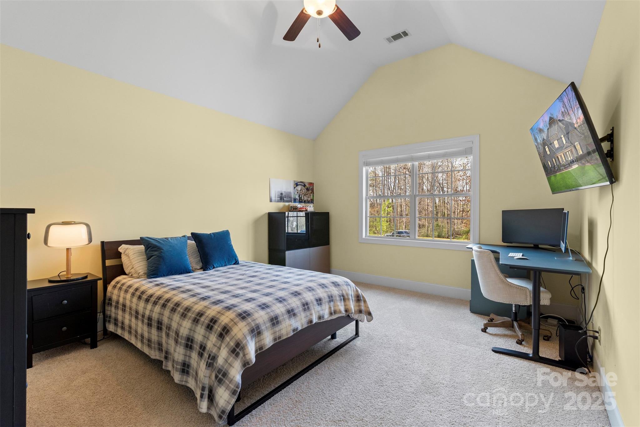 The Coves On River Oaks - Residential