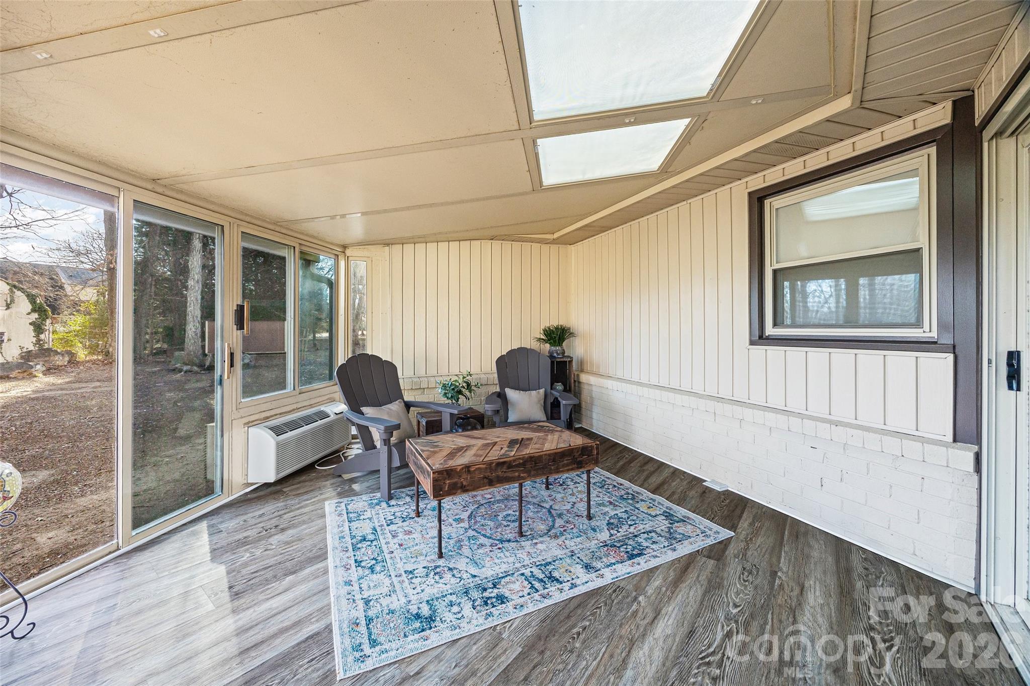 Hutchinson Place - Residential