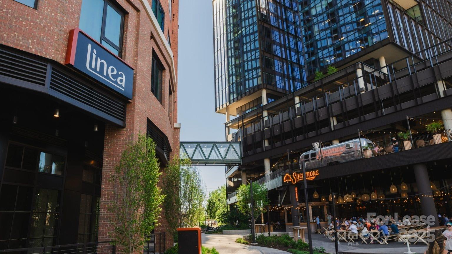 2161 Hawkins Street 3H-P