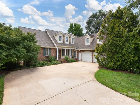 Photo of 1126 Burnside Drive, Asheville, NC 28803 (MLS # 4414757)