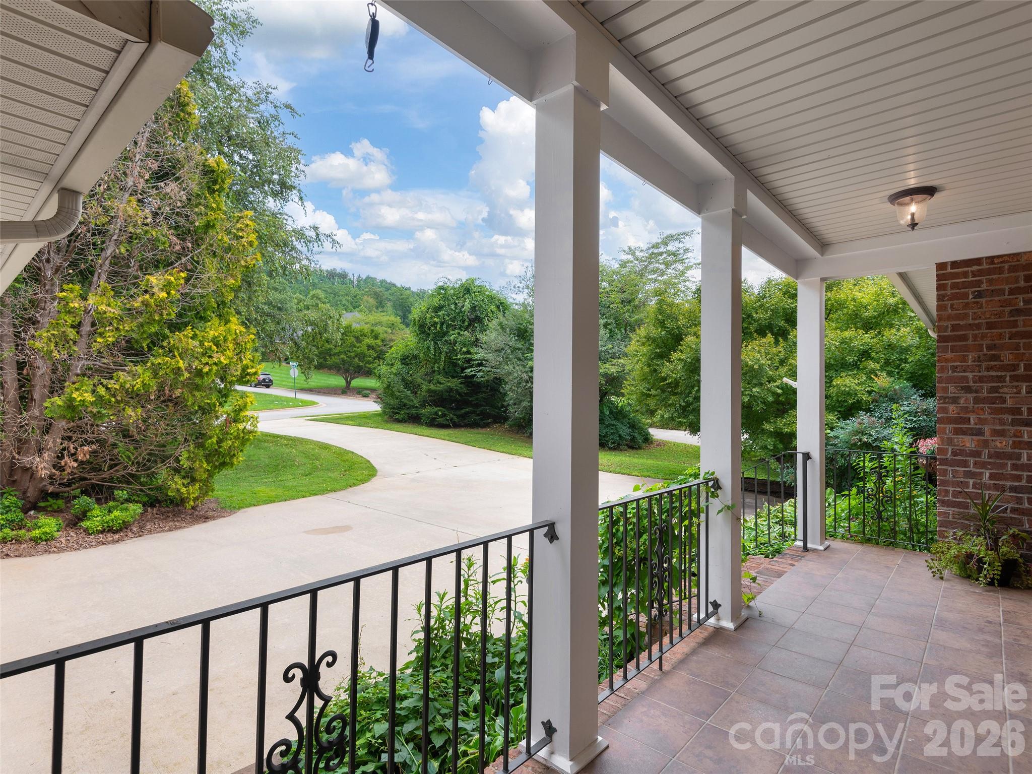1126 Burnside Drive