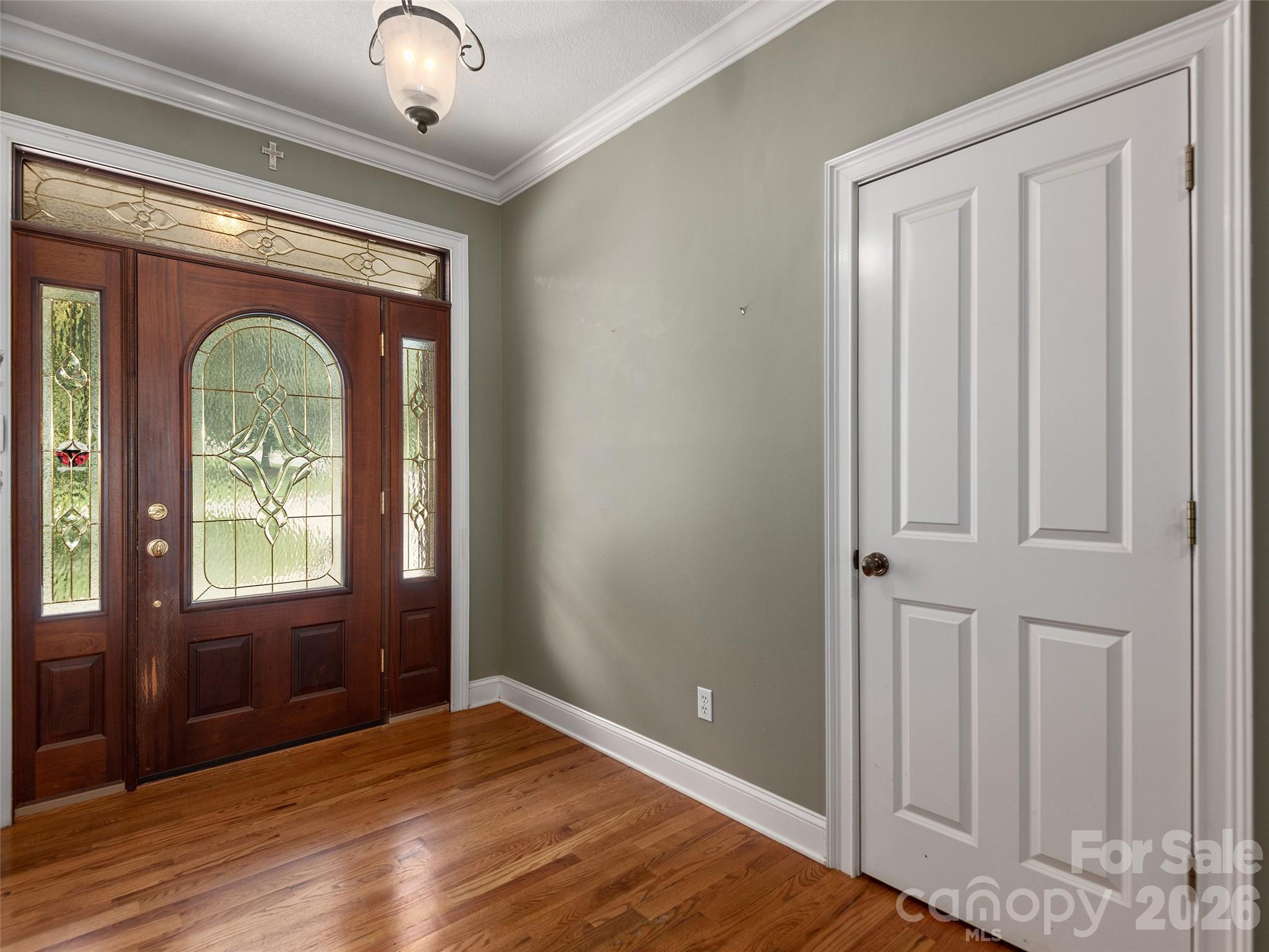 1126 Burnside Drive