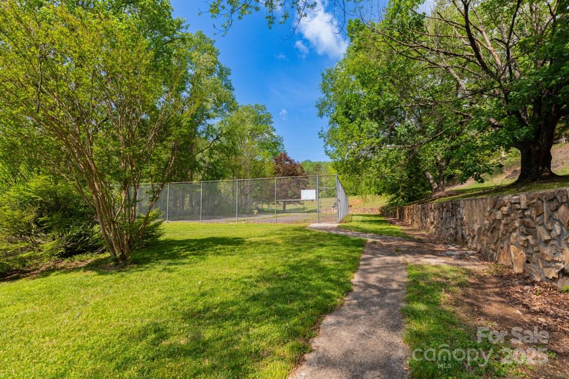 87 Marion Forest Road 8