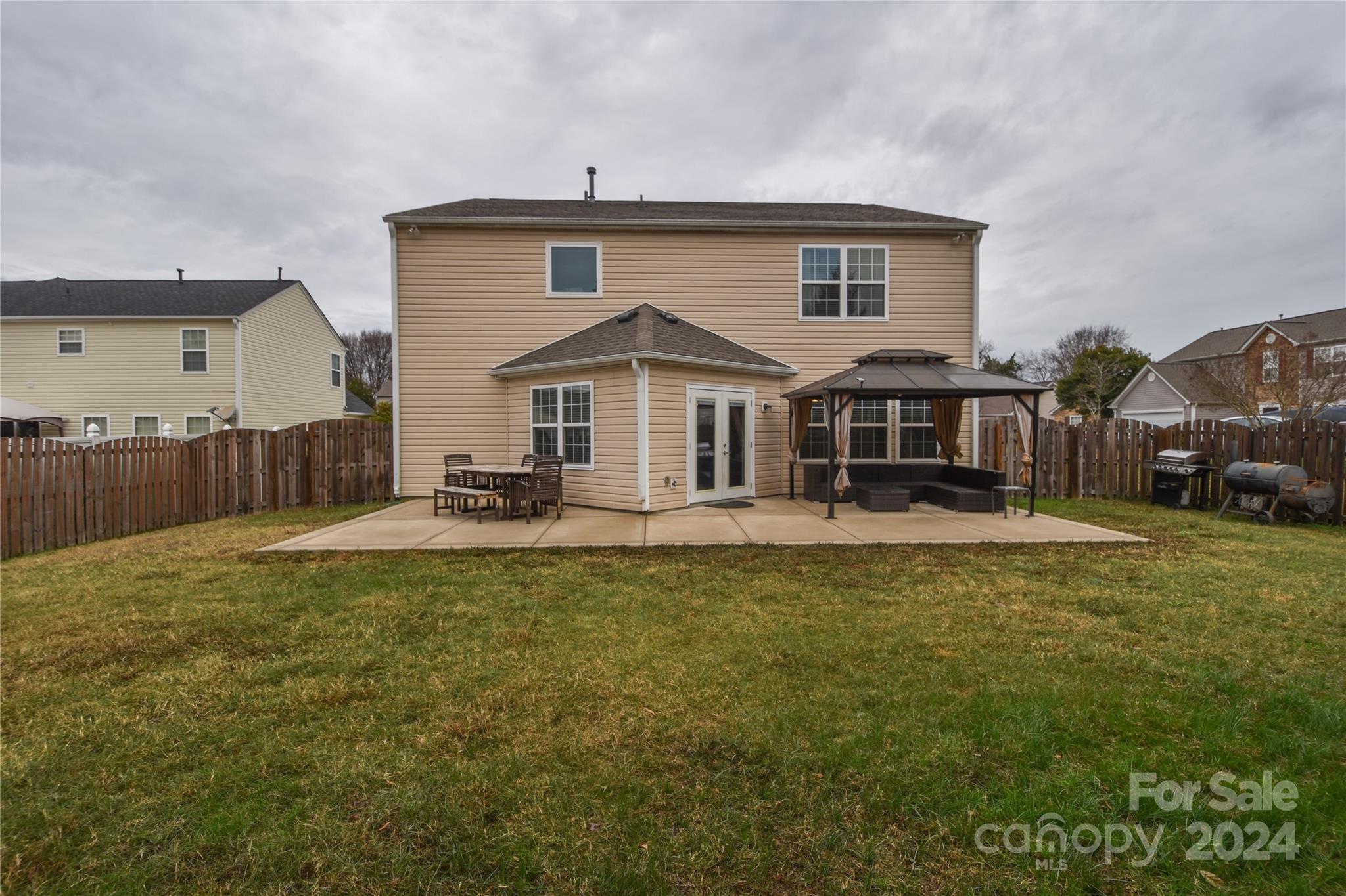 Arbor Glen - Residential