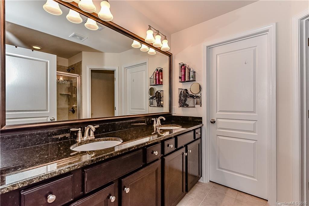 Audubon Lake - Residential