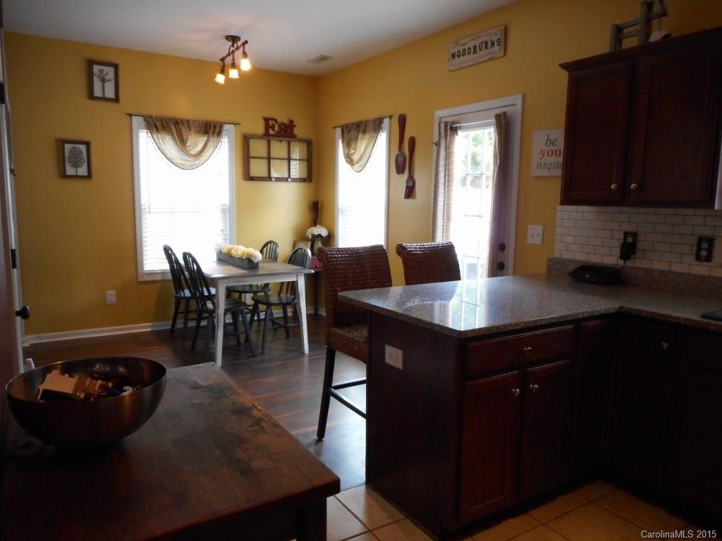 Makayla at Huntington - Residential