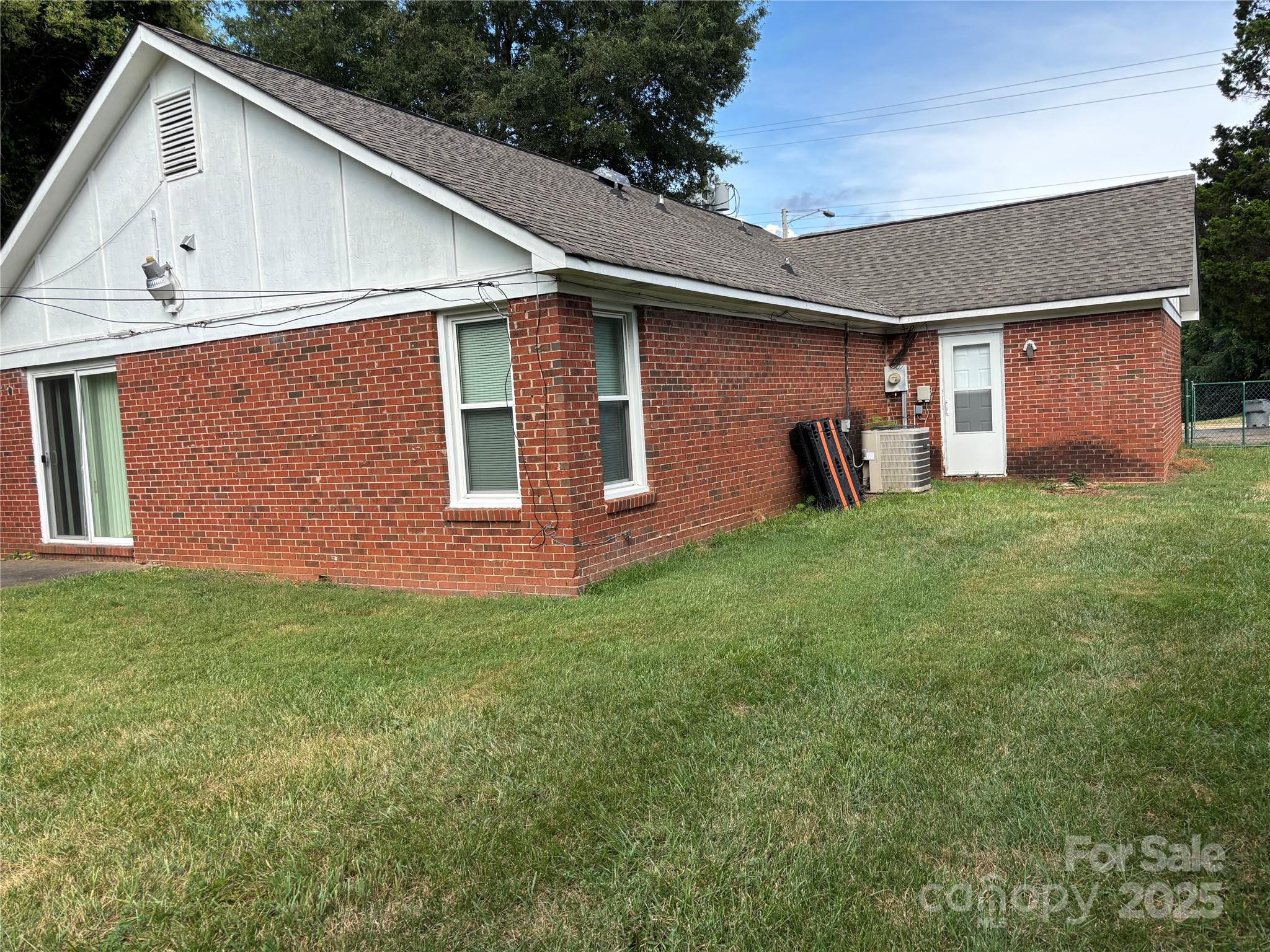 5914 Nations Ford Road