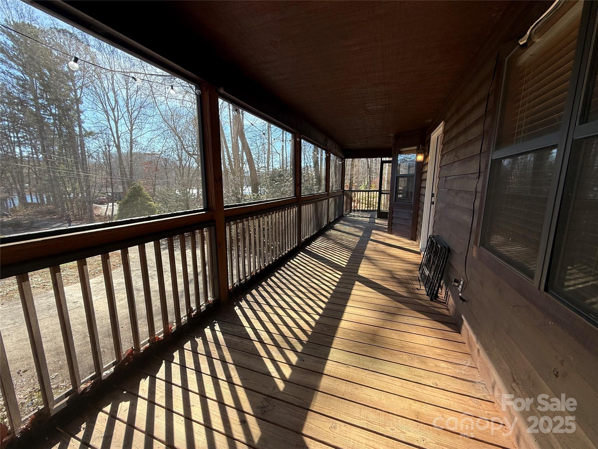 584 Chatuge Village Circle