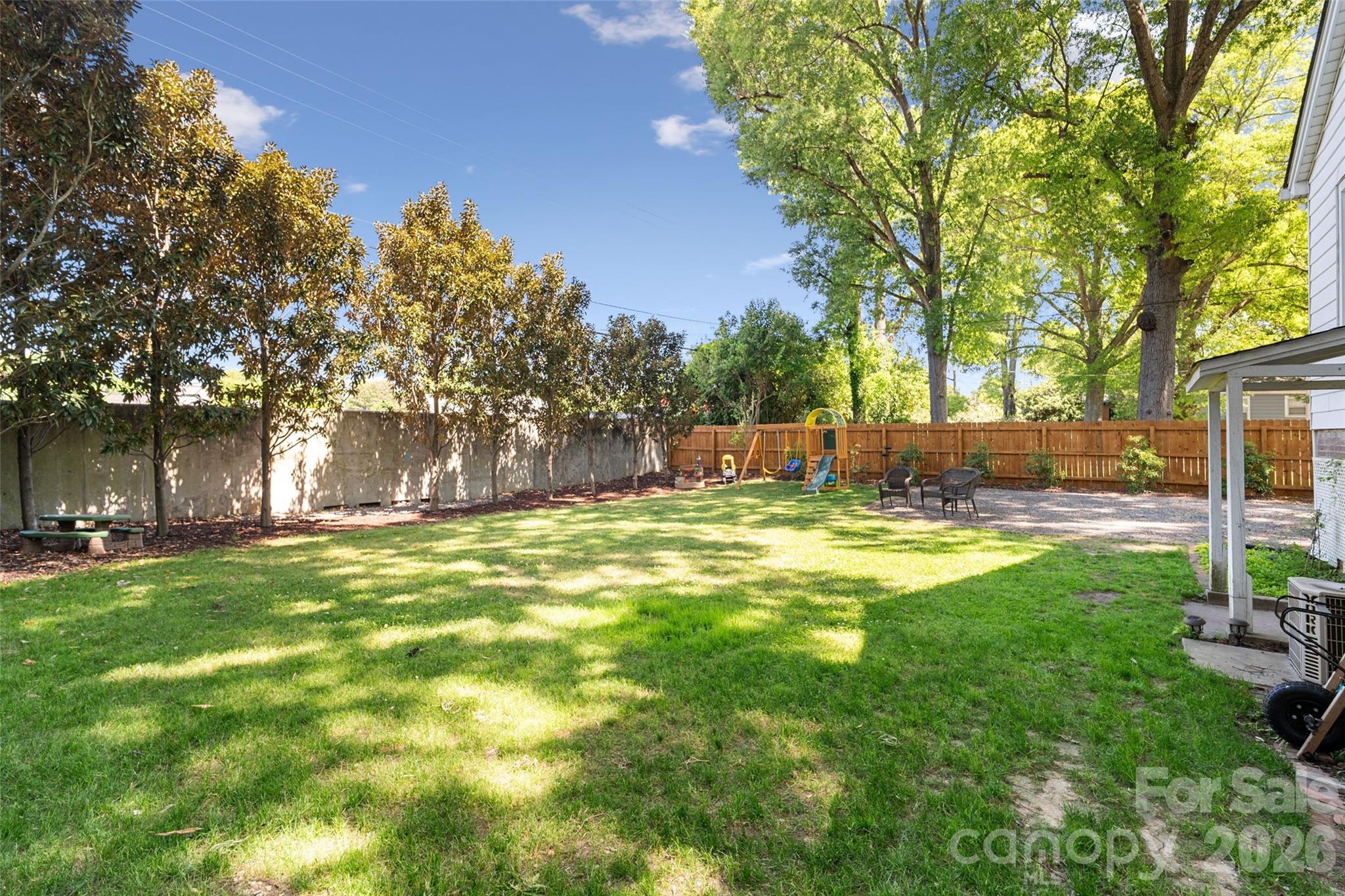 Seventeen Acres - Residential