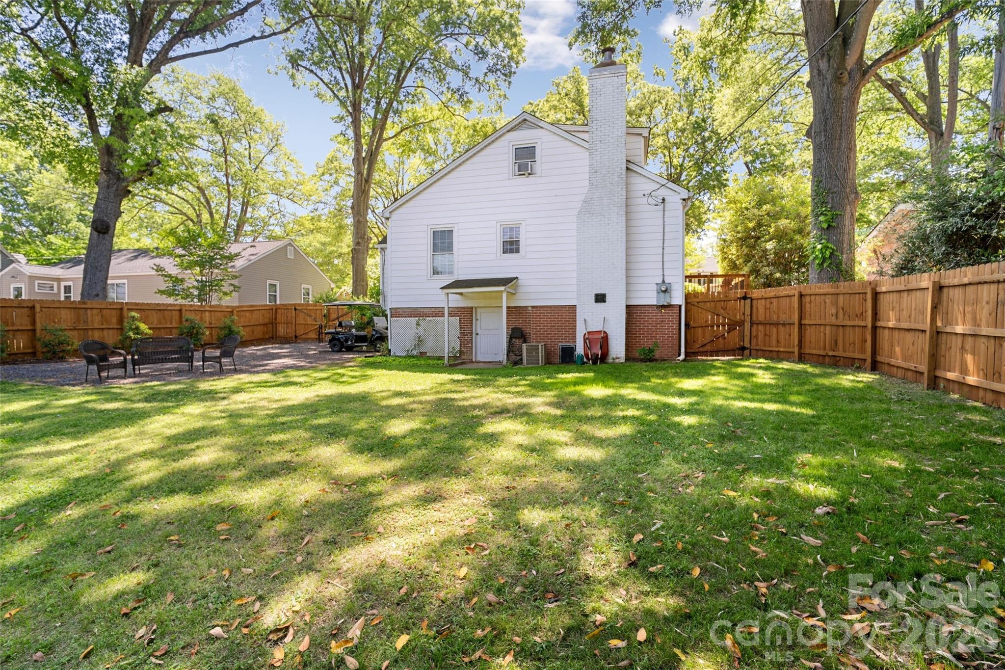 Seventeen Acres - Residential