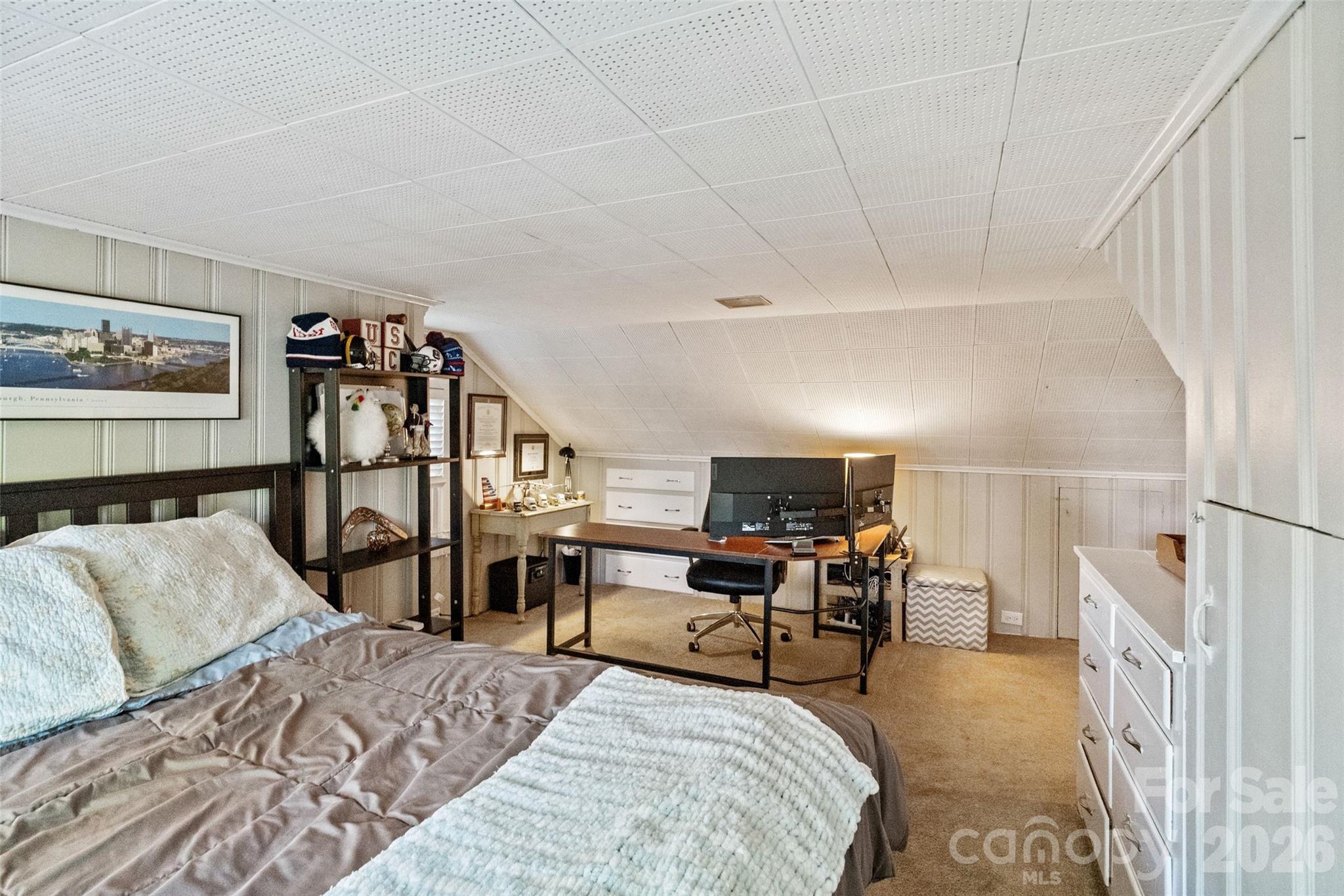 Seventeen Acres - Residential