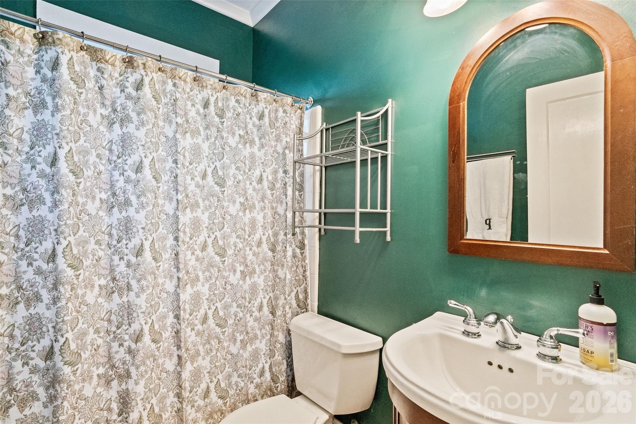 Seventeen Acres - Residential