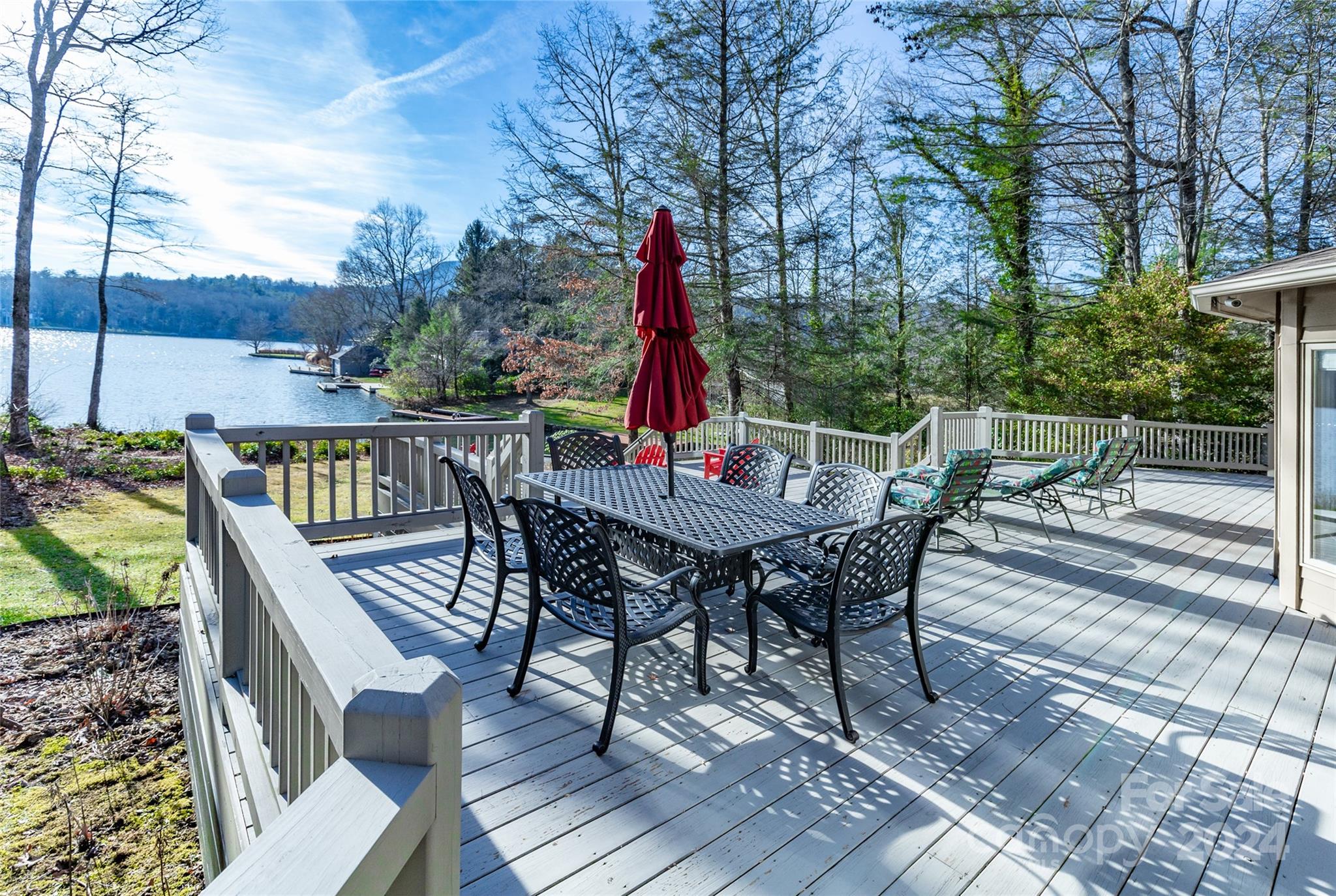 Lake Toxaway Estates - Residential