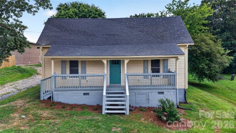 Photo of 384 Grace Avenue NW, Concord, NC 28027 (MLS # 4402919)