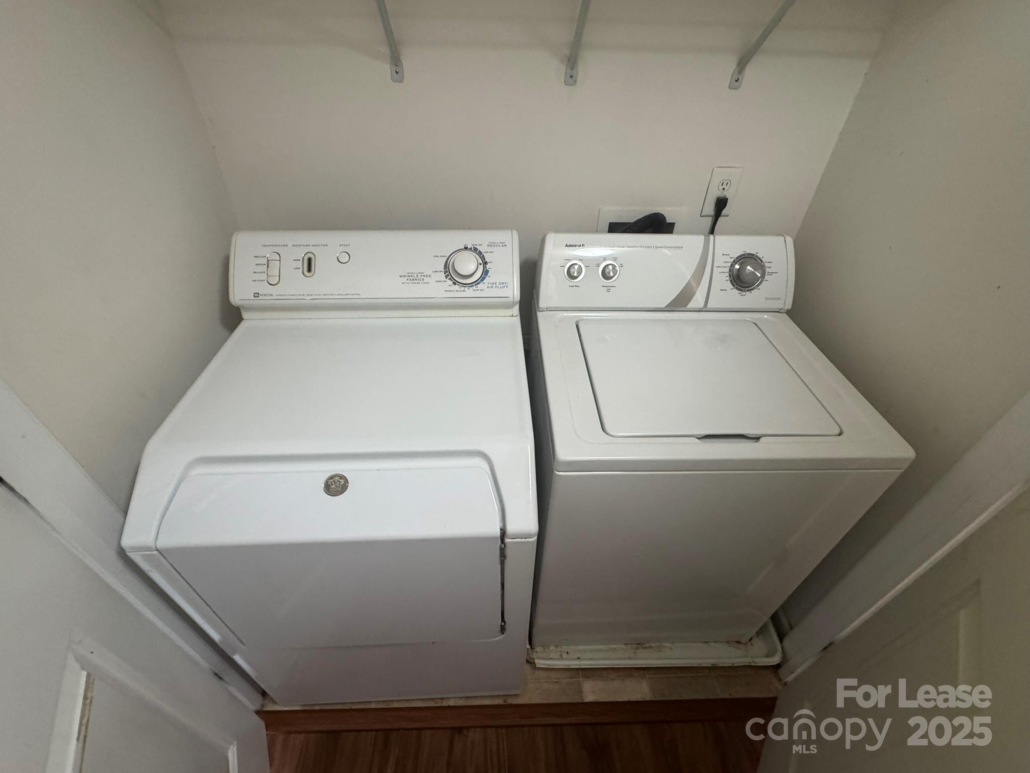 Mallard Glen Village - Residential Lease