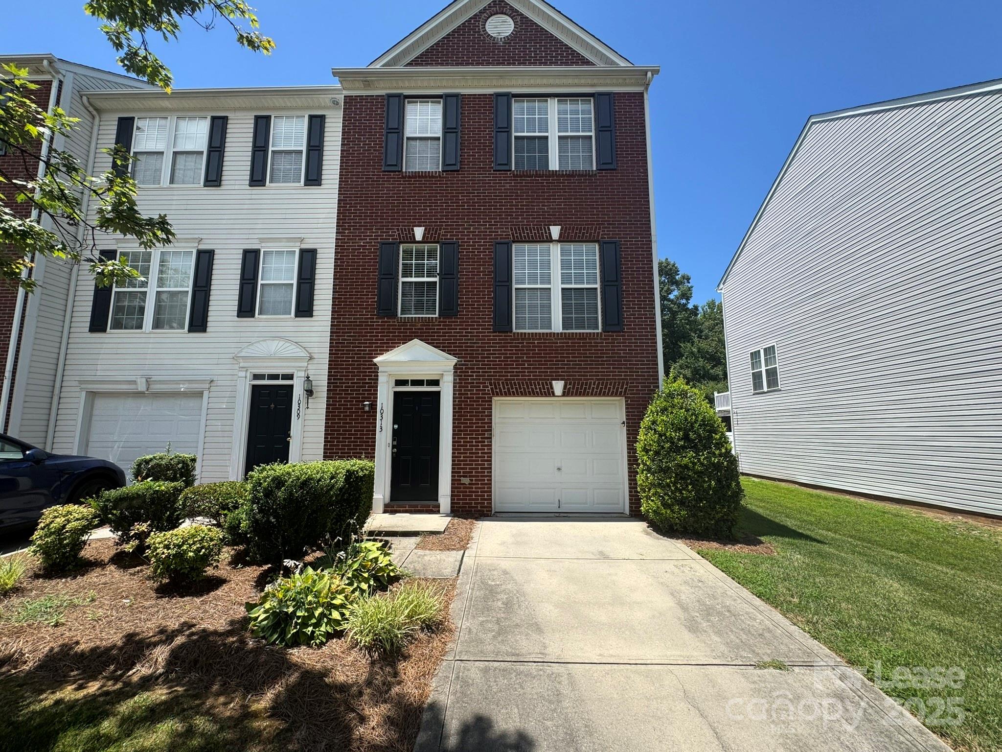 Mallard Glen Village - Residential Lease