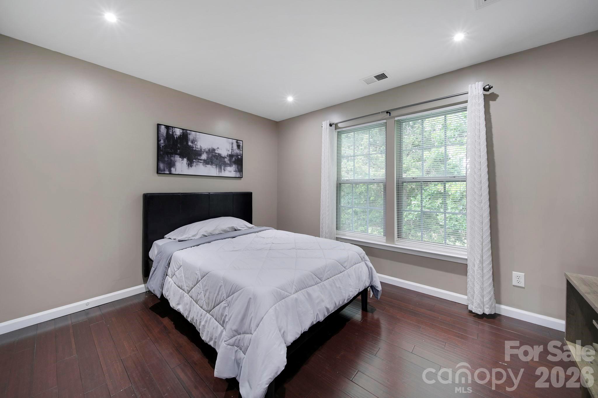 Mitchell Glen - Residential