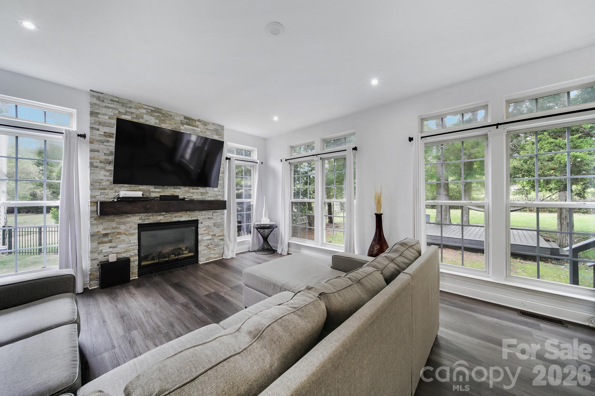Mitchell Glen - Residential