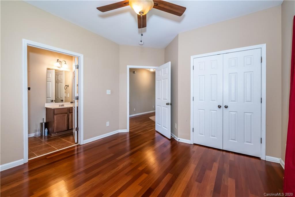 Moss Creek Village - Residential