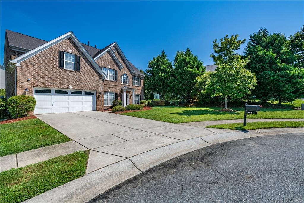 Moss Creek Village - Residential