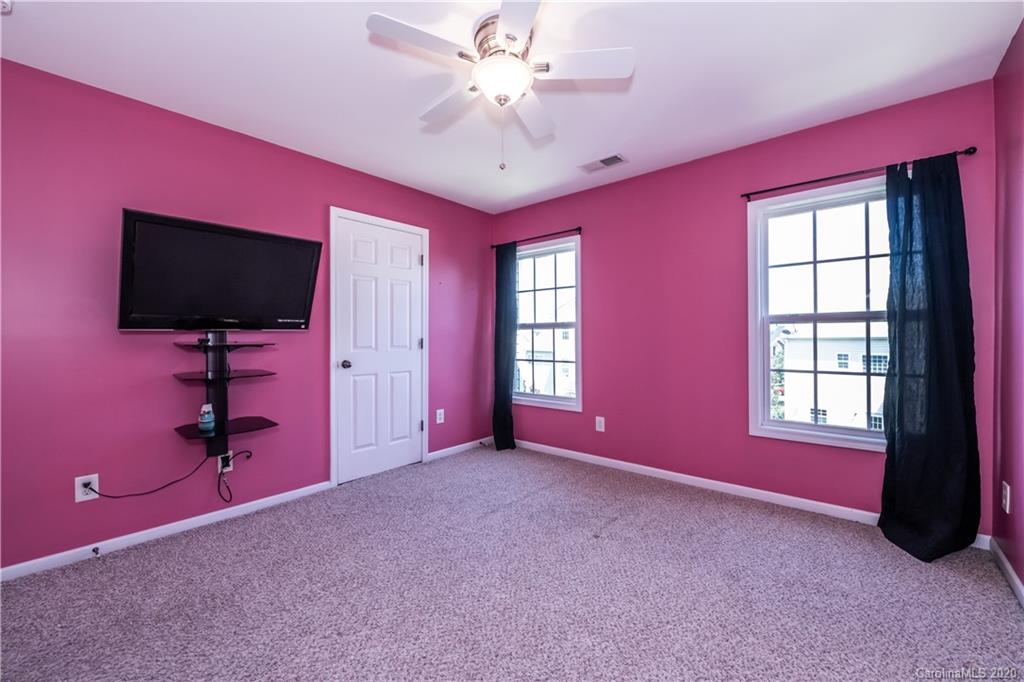 Moss Creek Village - Residential