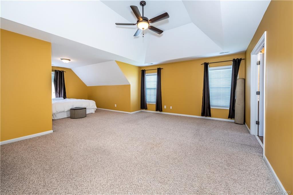 Moss Creek Village - Residential