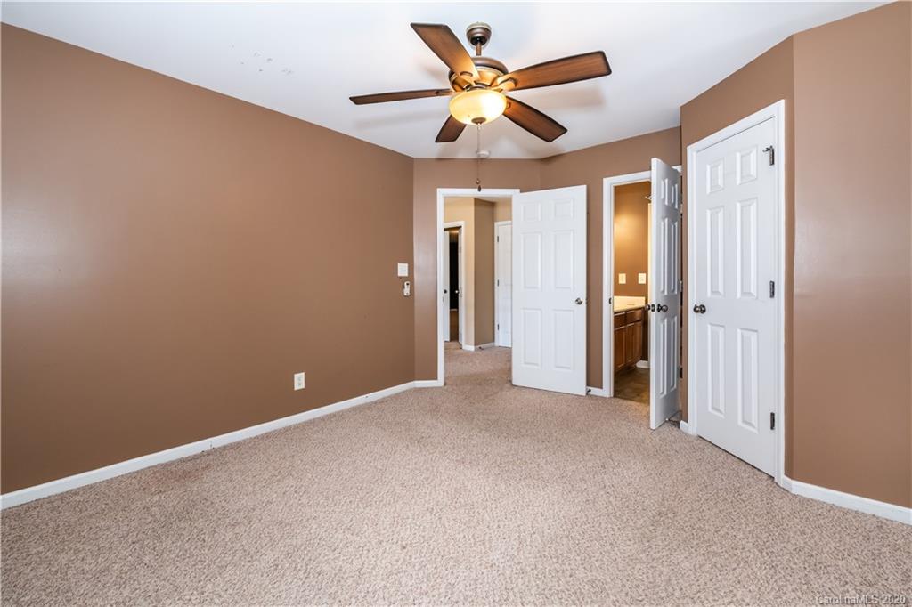 Moss Creek Village - Residential