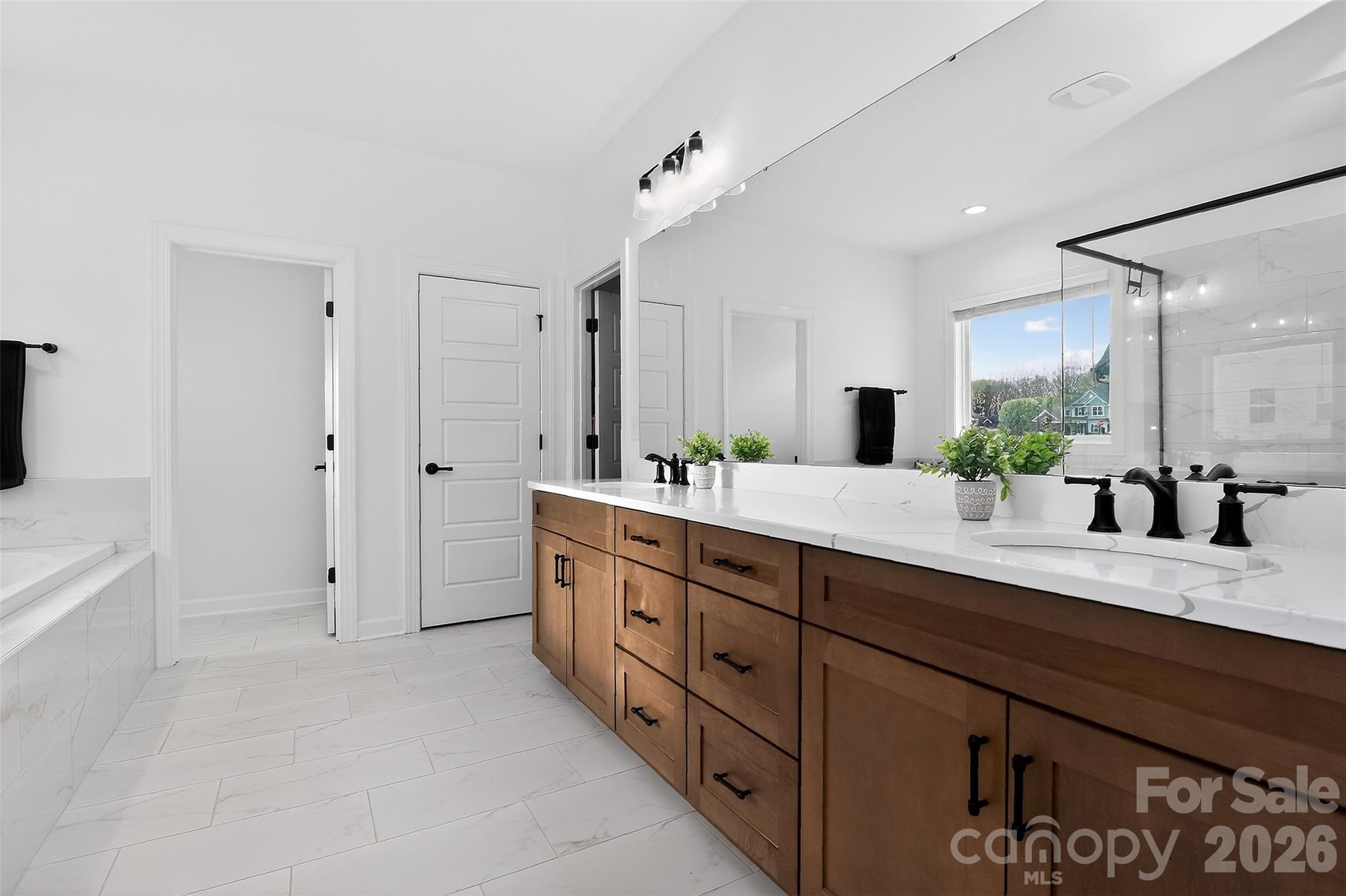 Oak Creek - Residential