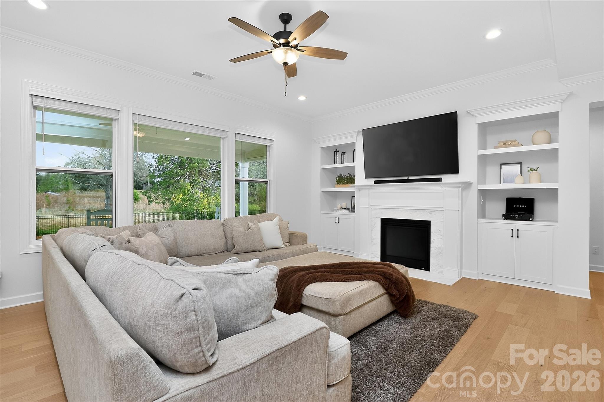 Oak Creek - Residential