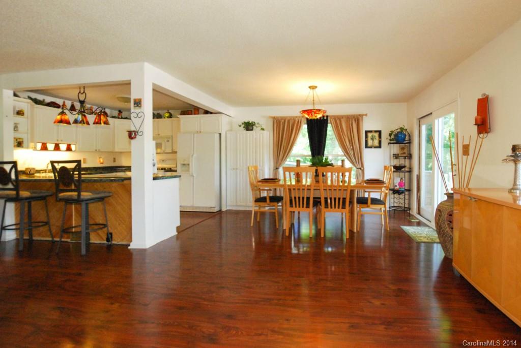 Tega Cay - Residential