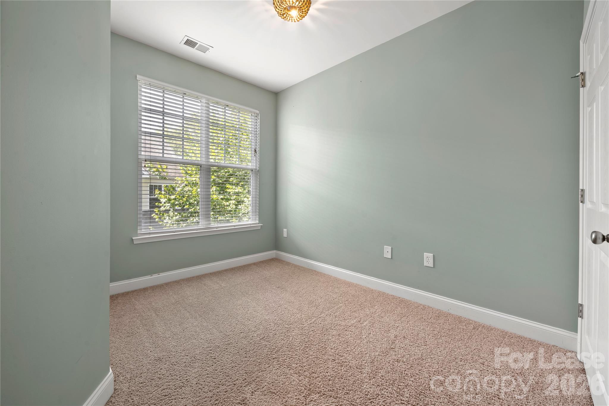 Signature Ridge - Residential Lease