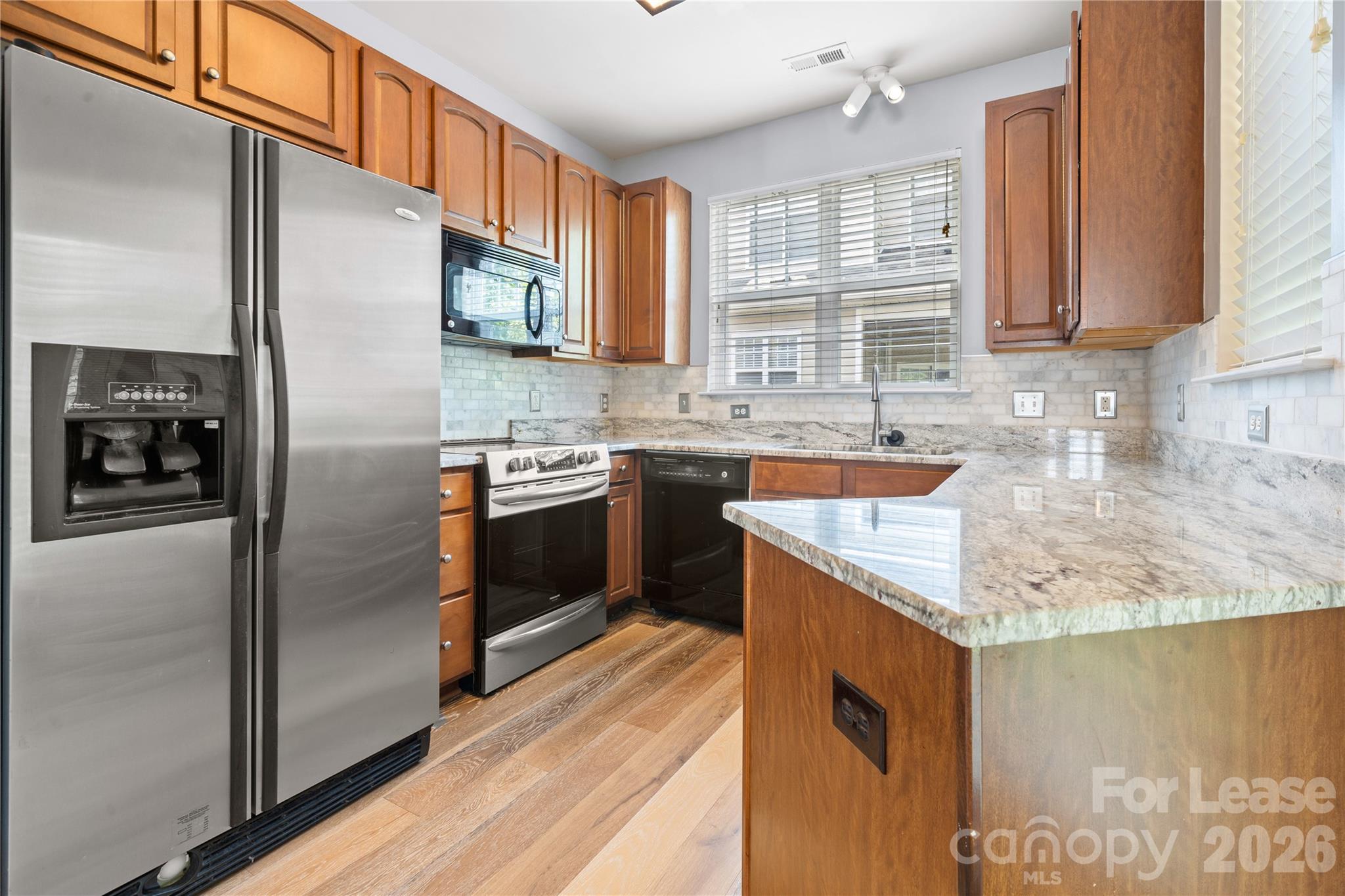 Signature Ridge - Residential Lease