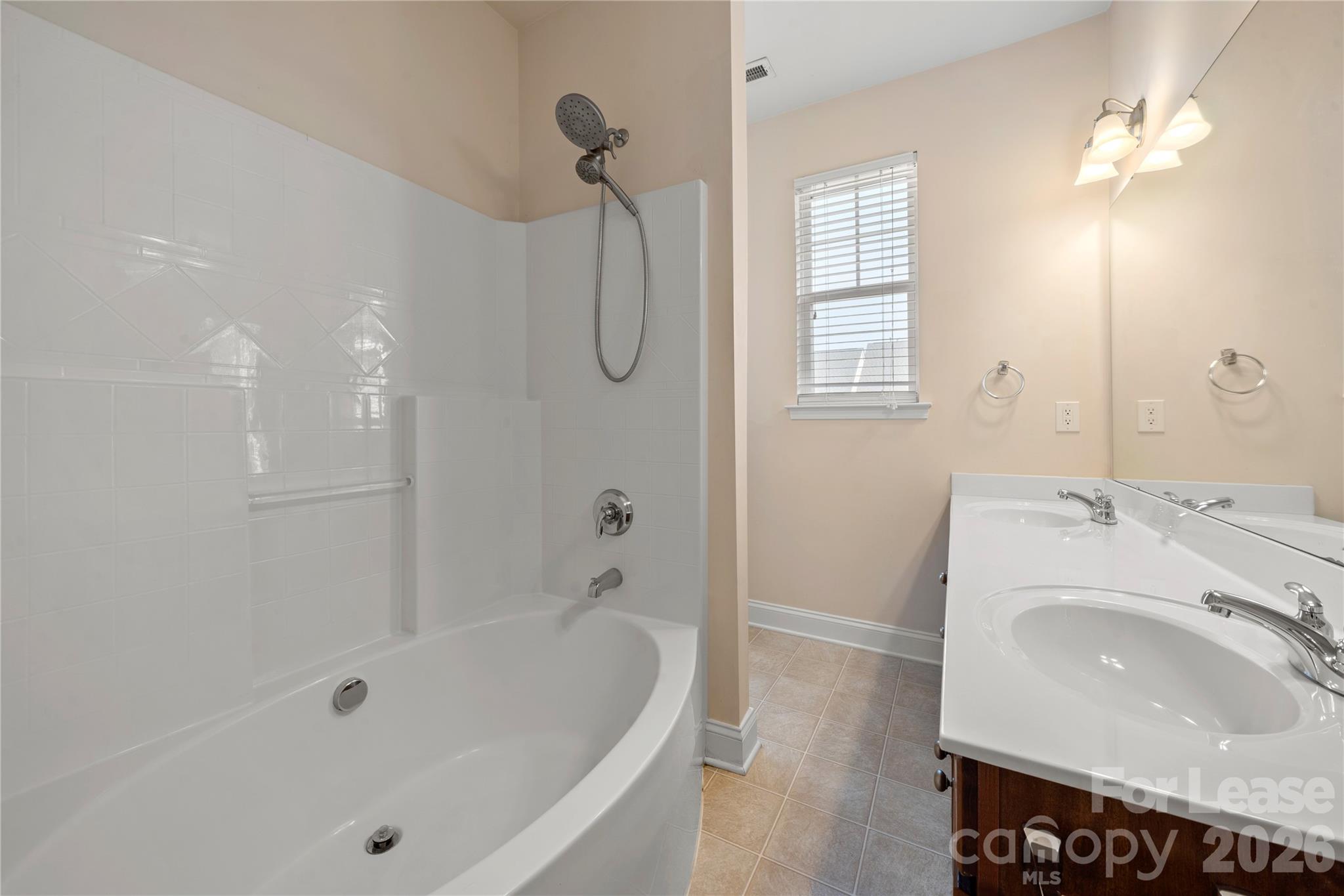 Signature Ridge - Residential Lease